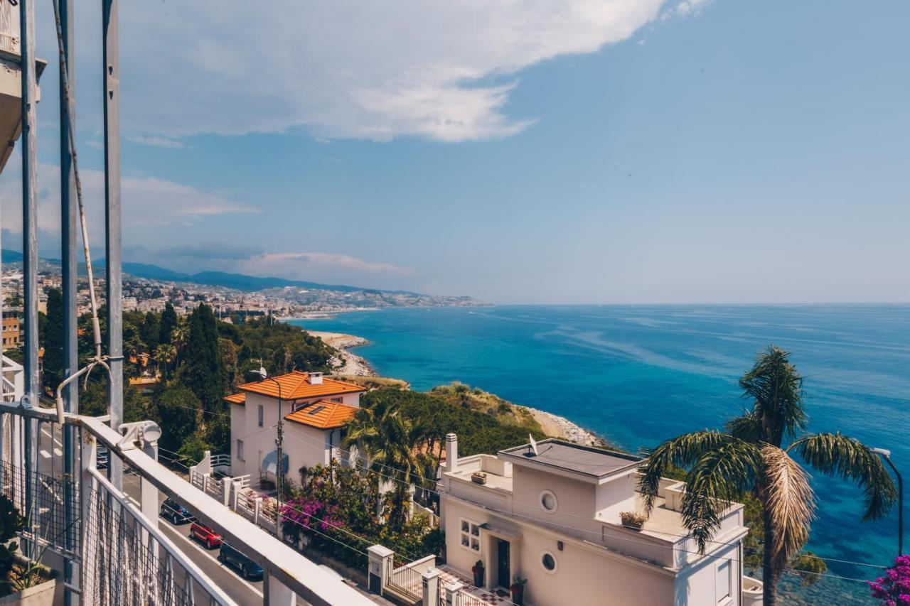 177 - Casa Angela, Vista Mare, 5 Min Dalla Spiaggia Sanremo Bagian luar foto